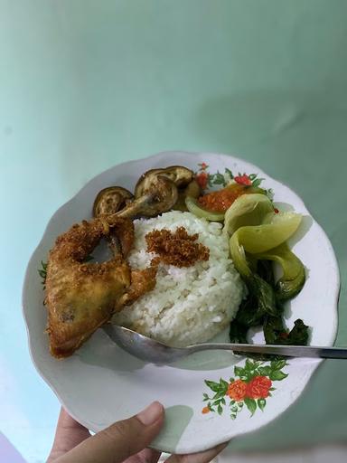 GORENG AYAM KAMPUNG ABAH ACIN