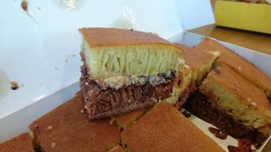 MARTABAK KING TOP KERTABUMI