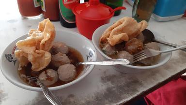 MIE AYAM BASO SOLO MAS KUMIS