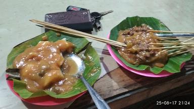 SATE PADANG PUTRI PARIS