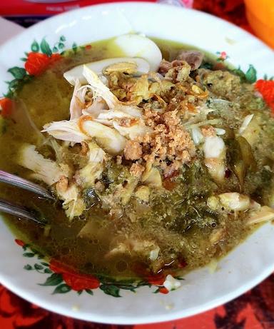 SOTO AYAM IDOLA SURABAYA