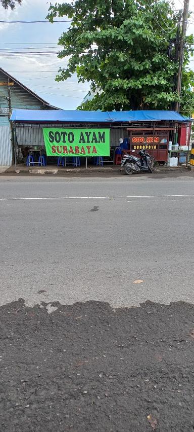 SOTO AYAM SUROBOYO & AYAM GORENG