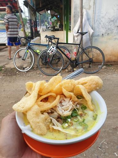 BUBUR AYAM DAN SOTO AYAM KANG DARMA