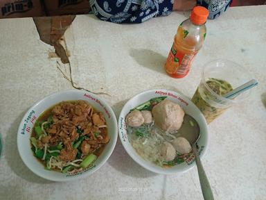 MIE AYAM BAKSO TULANG RAWON RAOS ECHO