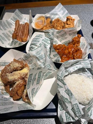 WINGSTOP SUMMARECON VILLAGGIO