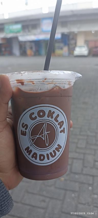 ES COKLAT MADIUN