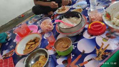 BAKSO DOA IBU (WAHYU/MOKO)