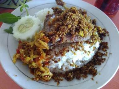 BEBEK GORENG SANJAYA