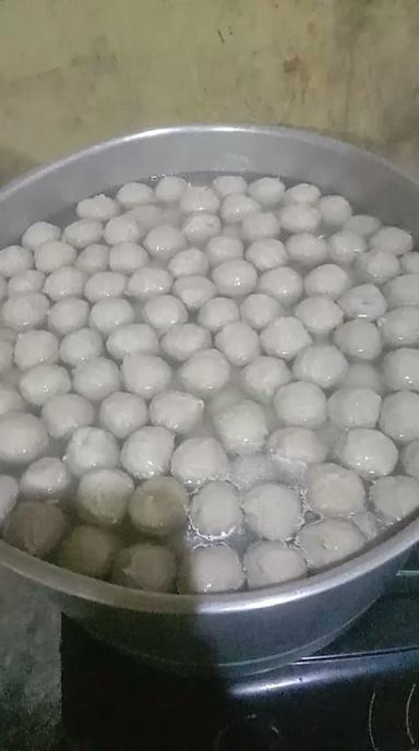 BAKSO BASTUS PUTRI SULUNG