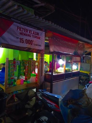 MIE AYAM BAKSO SOLO GAJAH MUNGKUR (GM)