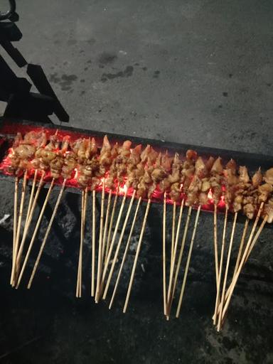 SATE MADURA CAK.NUR