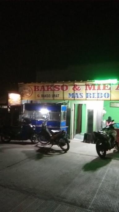 WARUNG BAKSO MAS REBO KASEMEN