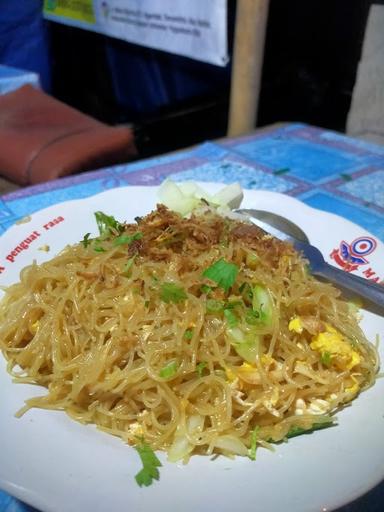 BAKMI JAWA MBAH TOPO GUNUNG KIDUL