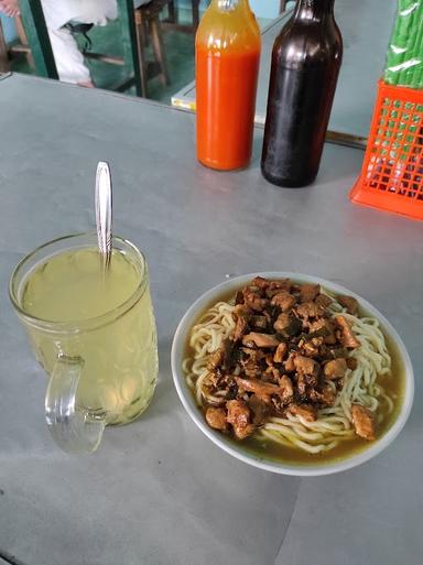 BAKSO DAN MIE AYAM CITA RASA