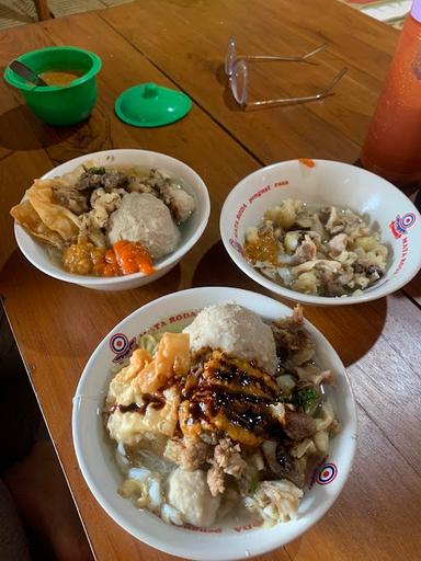 BAKSO TETELAN PAK NDUT AREMA MALANG