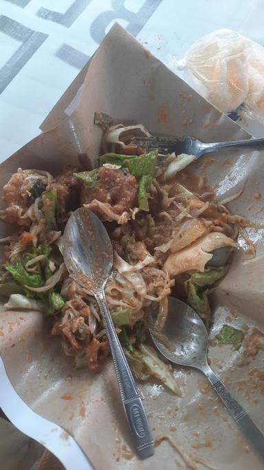 LOTEK DAN GADO-GADO PAK PUR