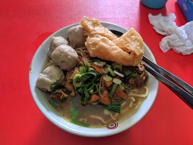 MIE AYAM & BAKSO LUMAYAN