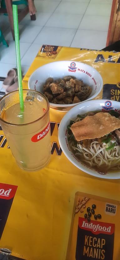 MIE AYAM DAN BAKSO BABARAN CAB. KASIHAN