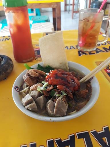 MIE AYAM DAN BAKSO BABARAN CAB. KASIHAN