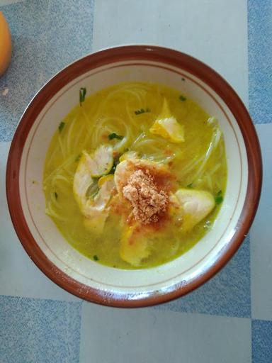 PAK NDUT AREMA SOTO AYAM DAN BAKSO URAT HALUS