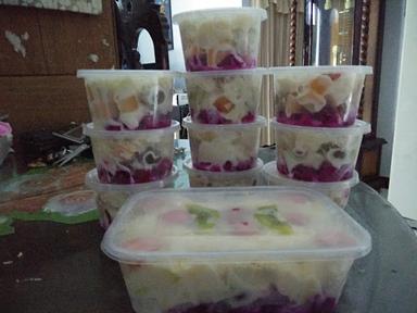 SALAD BUAH SNACKIN AJA