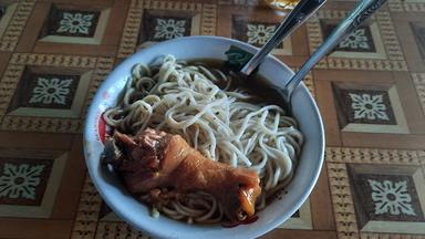 SOTO BAKSO MIE AYAM PAHA PAK KOKO