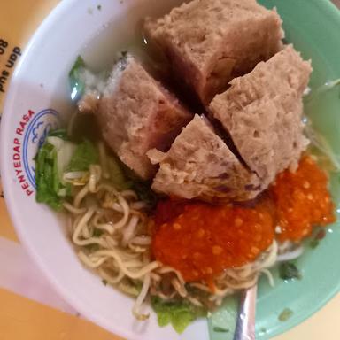 BAKSO SOLO CONDONG RAOS