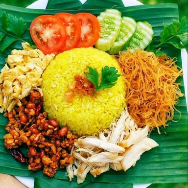 NASI KUNING,NASI UDUK FADLAN KATAPANG