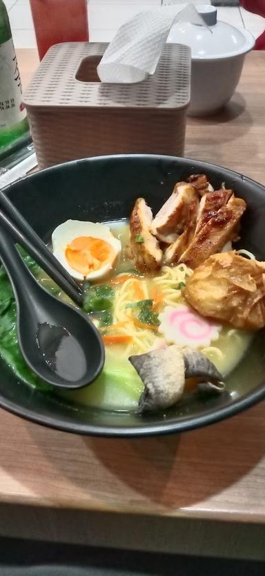 SHINJU RAMEN KATAPANG