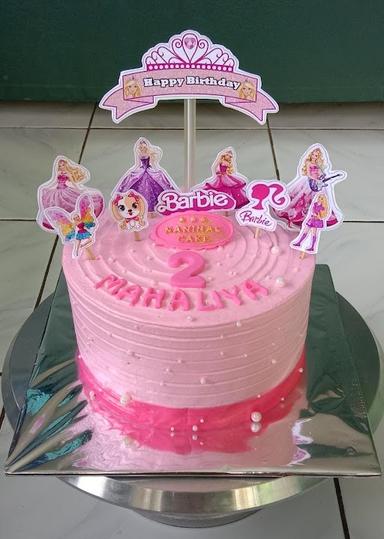 NANINAS CAKE