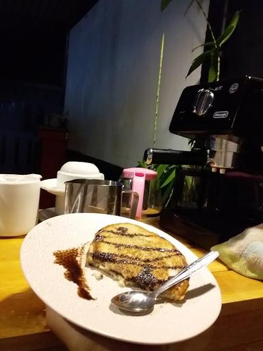 KAFE ENJOY KOPI