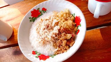 BUBUR AYAM TAWAKAL