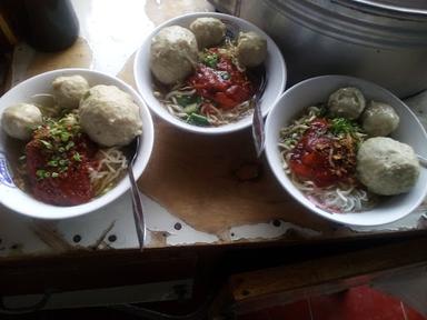 MIE BAKSO HIRIN