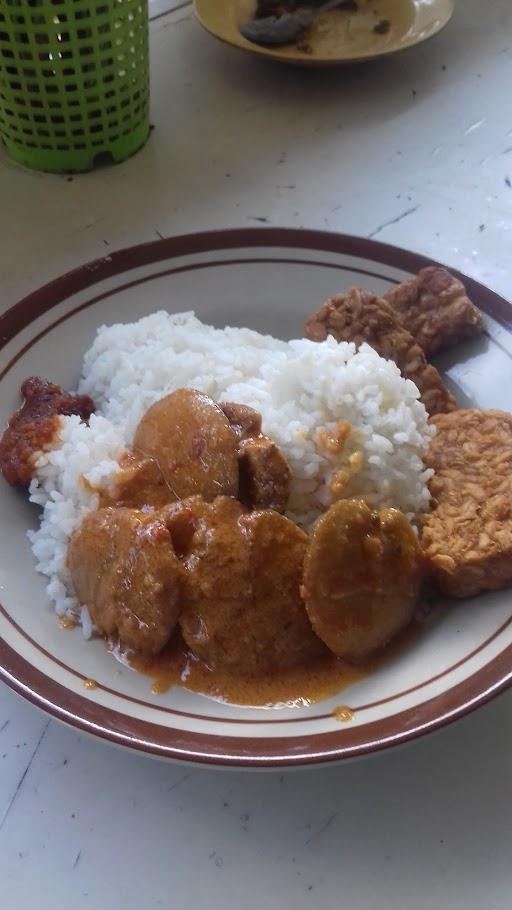 WARUNG NASI MILIKNA