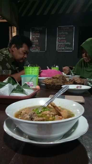 WARUNG SATE KAMBING PAK RABU