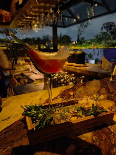 ARTESIAN BAR JAKARTA