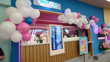 TWIST N' GO | BLOK M PLAZA