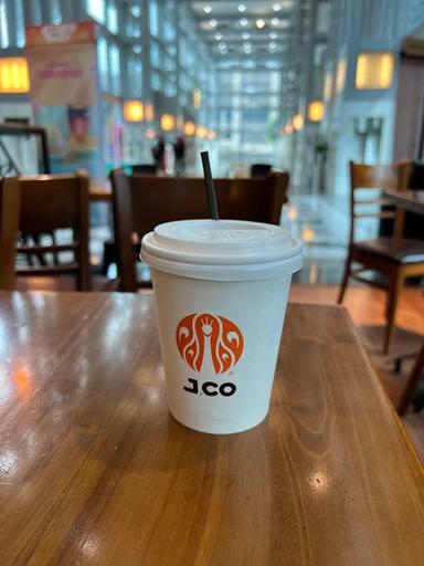 J.CO DONUTS & COFFEE MENARA MANDIRI 2