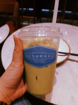 Photo's Djournal Coffee - Pacific Place
