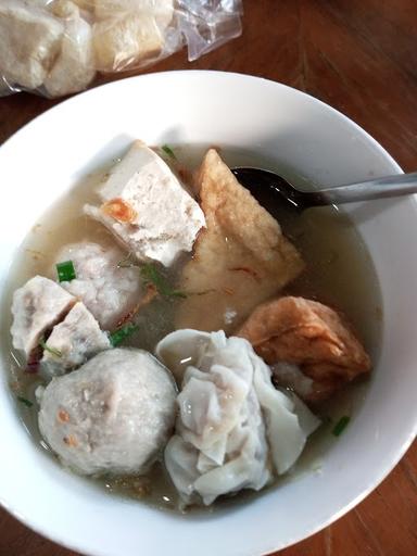 BAKSO BAKWAN MALANG BERKAH 74