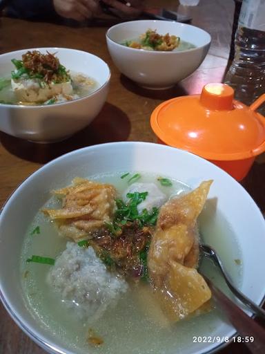 BAKSO BAKWAN MALANG BERKAH 74