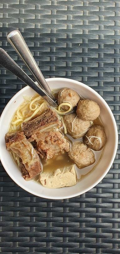 BAKSO IGA TOUWANI