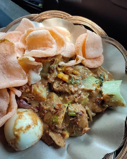 GADO-GADO BANG ZALI