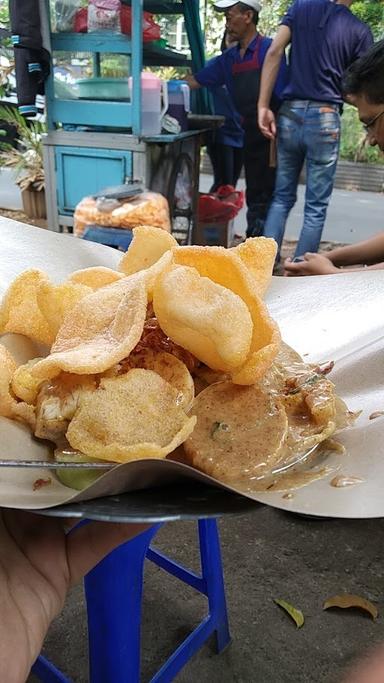 GADO GADO CIRANJANG PAK THOMAS