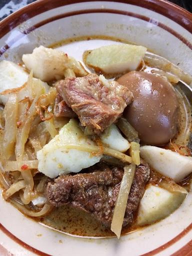 LONTONG SAYUR & BUBUR FERBODEN