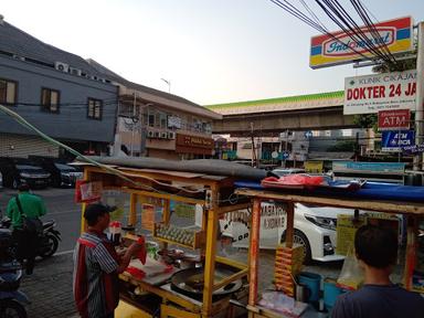 MARTABAK TELOR PAK RIY CIKAJANG