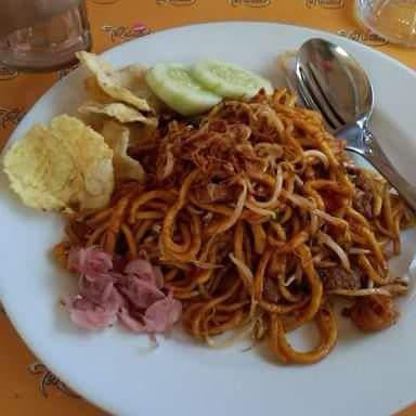 MIE ACEH SEAFOOD BANG ZUL