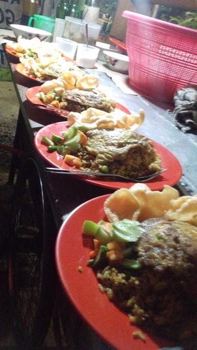 NASI GORENG CAH BREBES