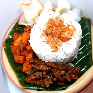 NASI UDUK BETAWI MPOK YENI