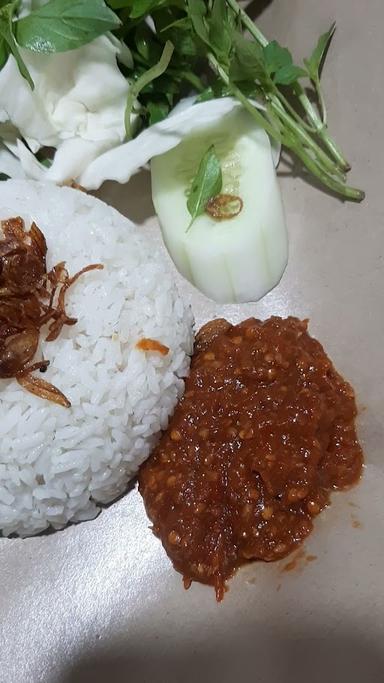 PECEL AYAM PAK KADIR (NAFAY)